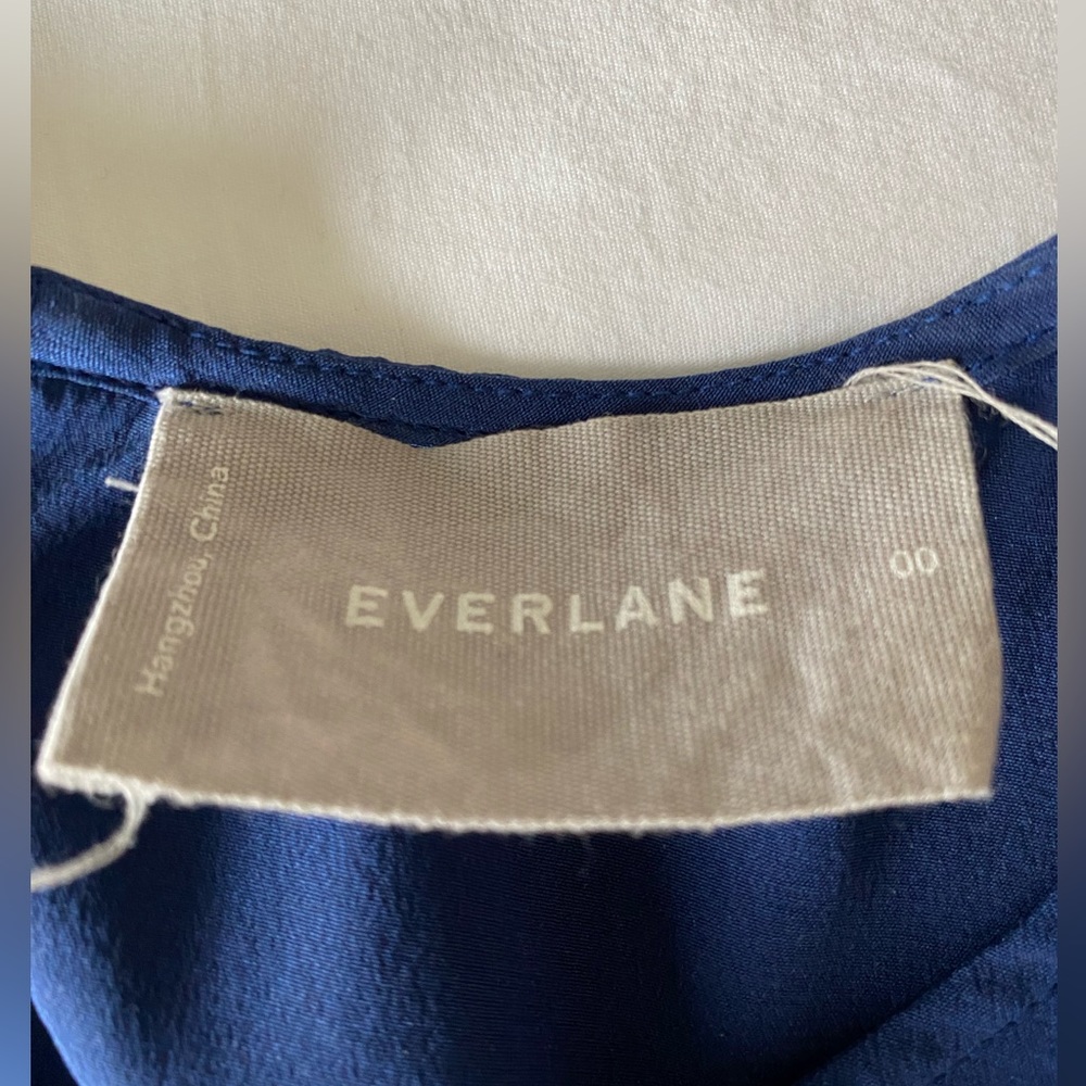 Everlane Silk Shell - Picture 2 of 4
